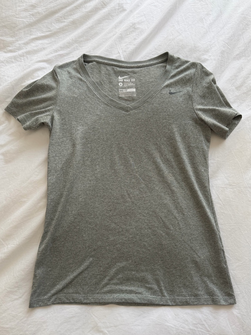 Nike Heather Gray V-Neck Short Sleeve Tee